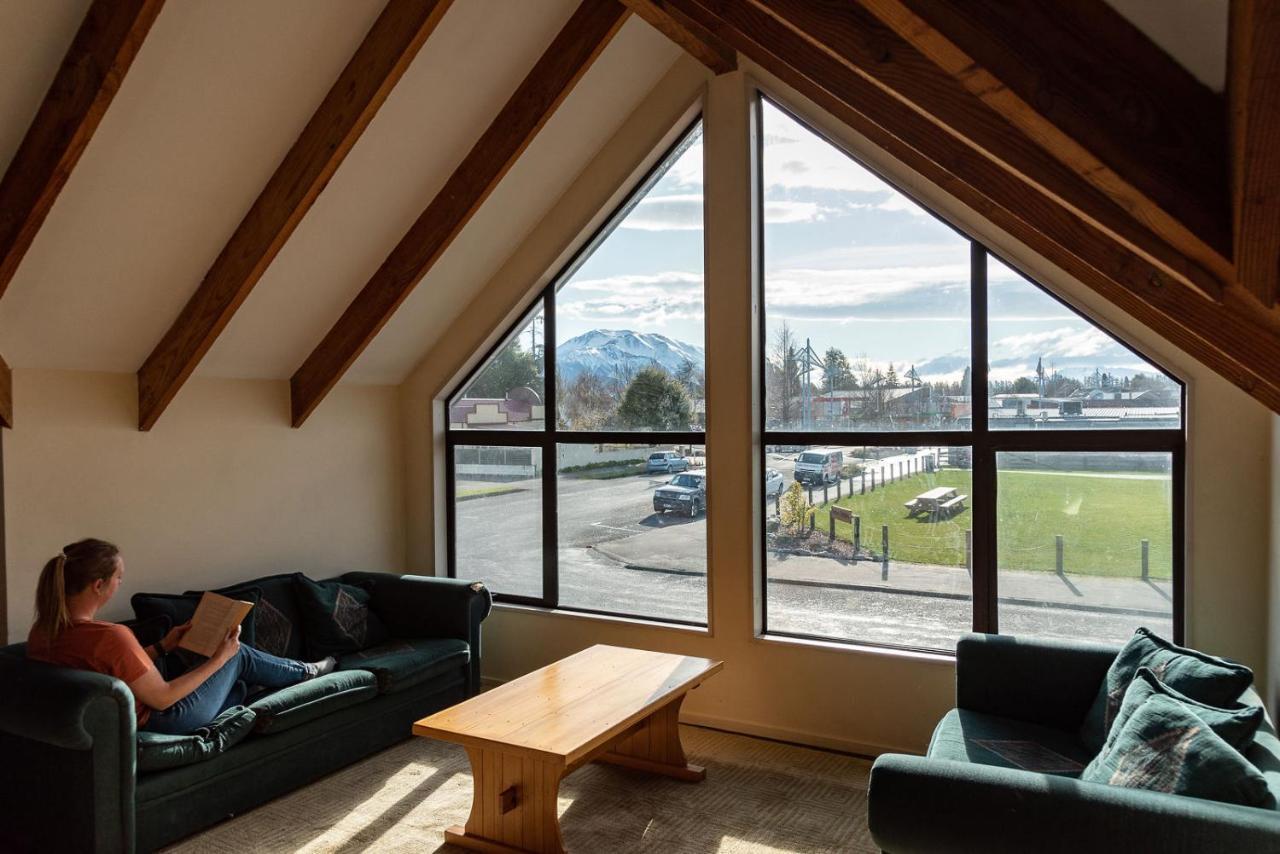 Snow Denn Lodge Methven Eksteriør bilde